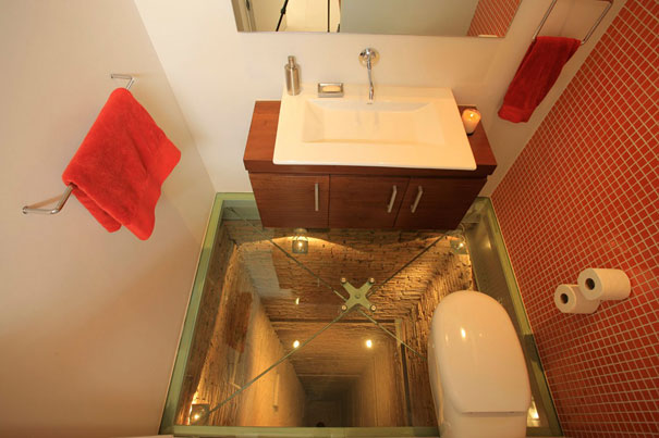 #NAME This glass floor bathroom sits atop 15 story elevator shaft! Scary!