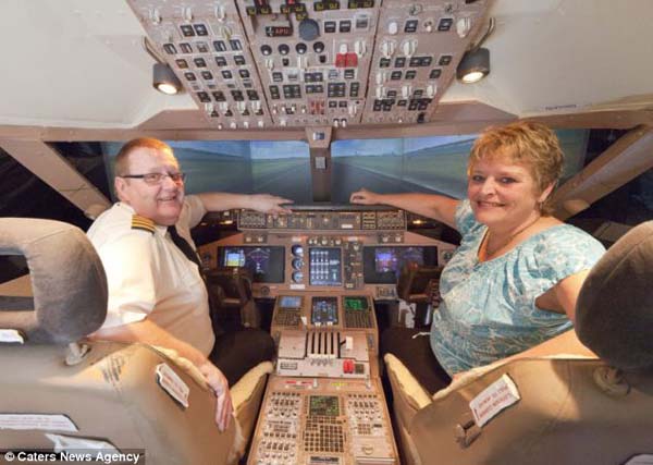 #NAME Forced to give up his dream of being a pilot, this man builds a life sized Boeing simulator in his house! 