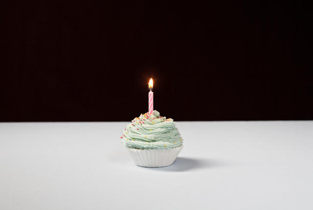 istock 000040294136 small How Do Trick Candles Work?