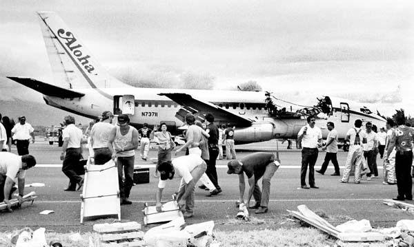 #NAME The Plane That Lost Its Roof At 24,000ft